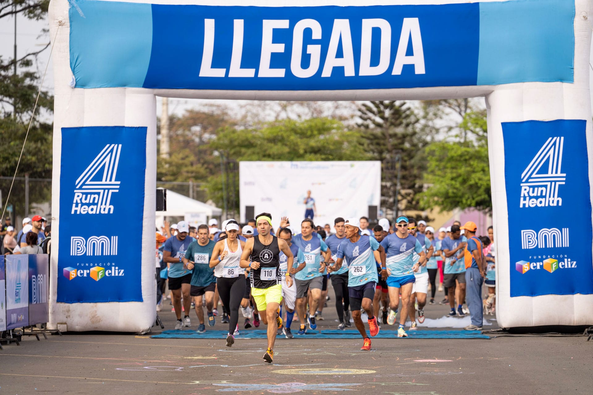 Run4Health, una carrera que le hizo sonreír a varios niños y jóvenes que padecen cáncer