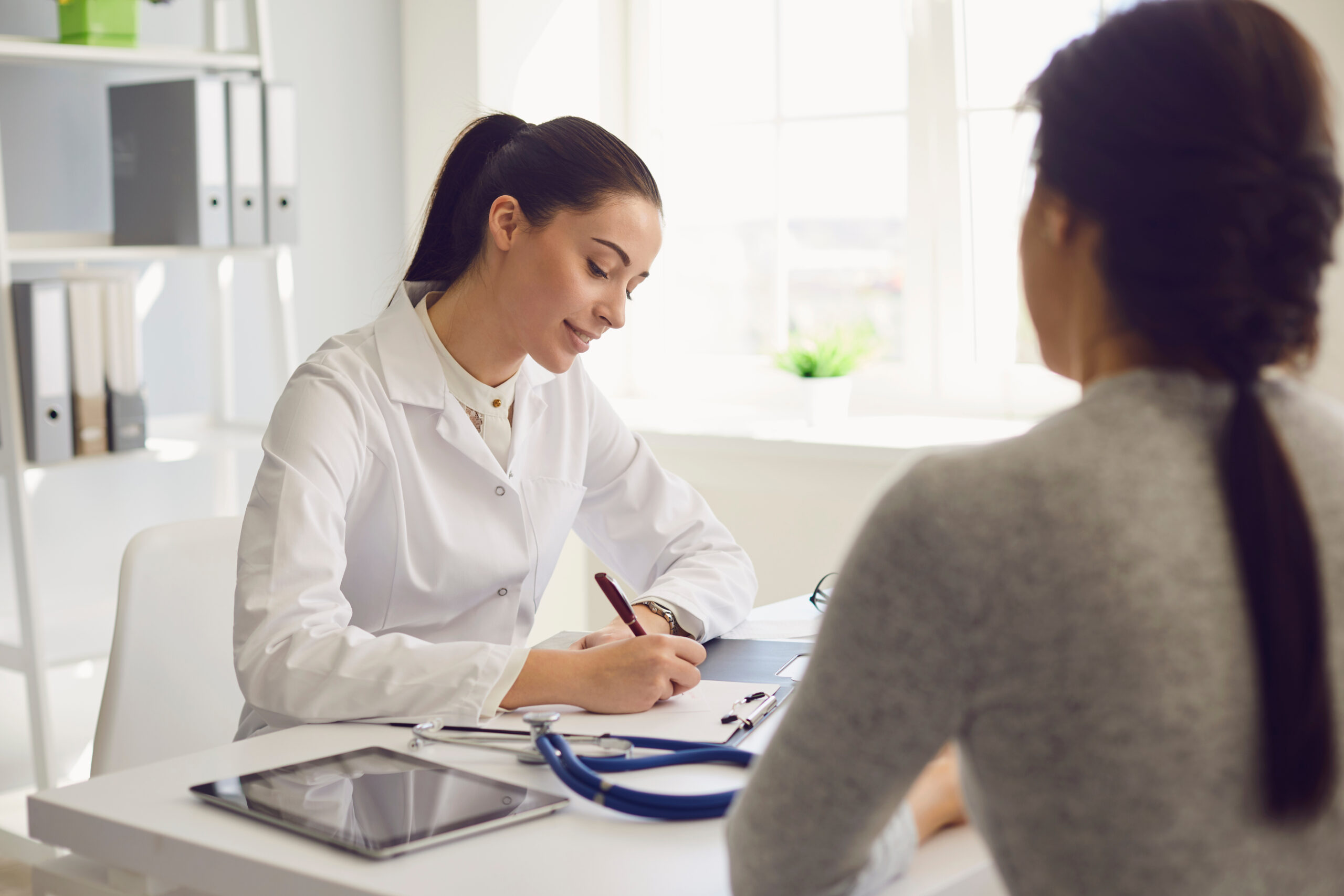 Enfermedades comunes en mujeres de 25 a 40 y cómo prevenirlas