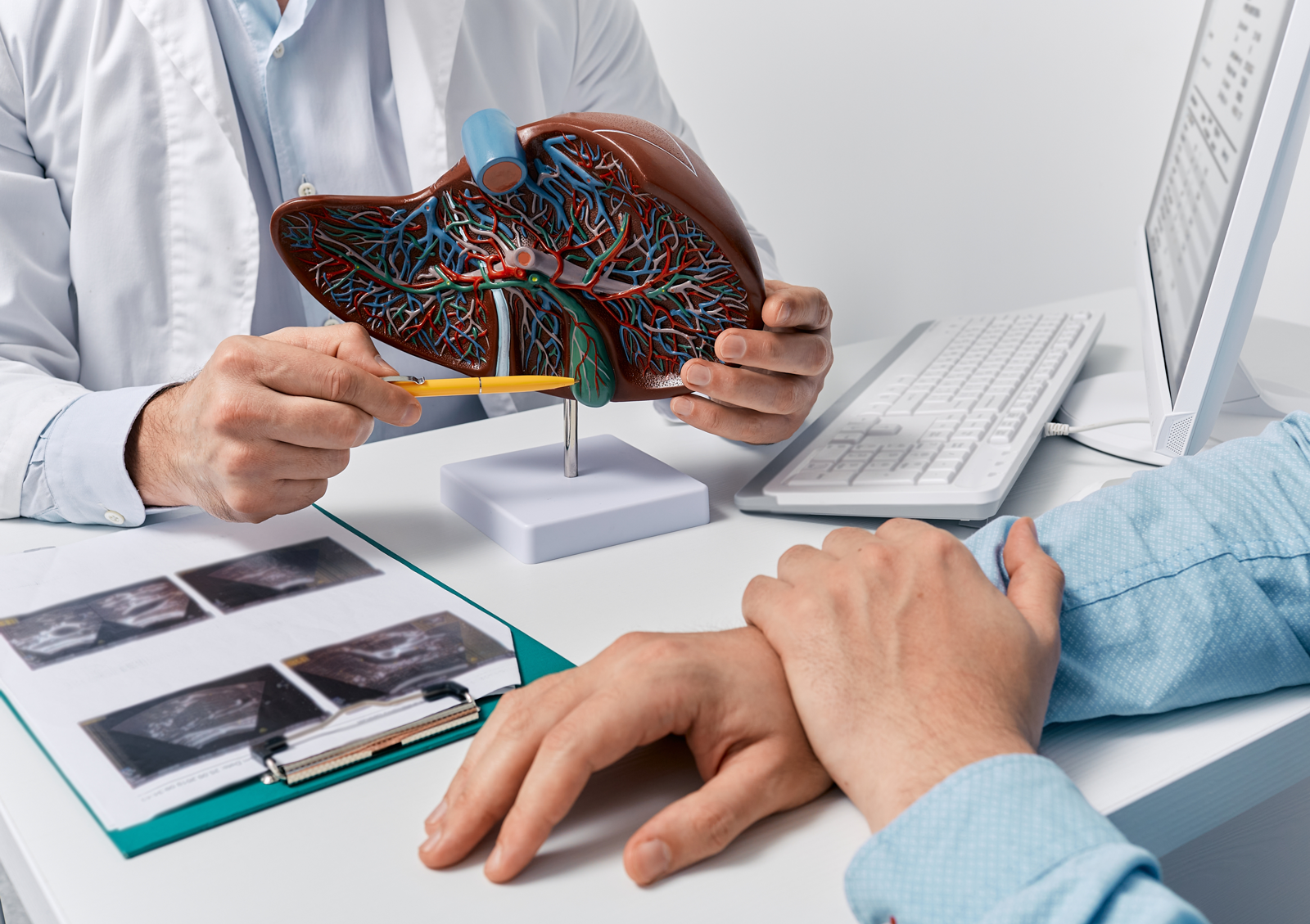 Conoce los 5 tipos de hepatitis que existen y como puedes evitar que se vuelva una enfermedad crónica